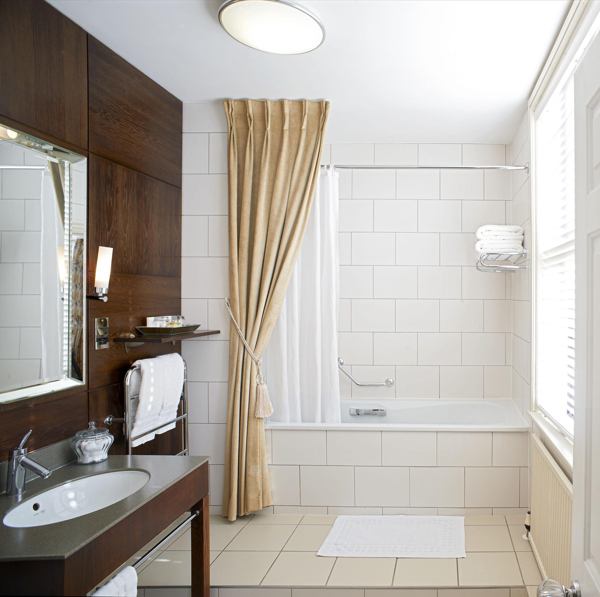 The Manor Hotel Elstree
